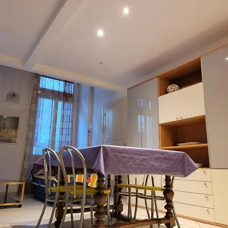Anna Apartman San Remo